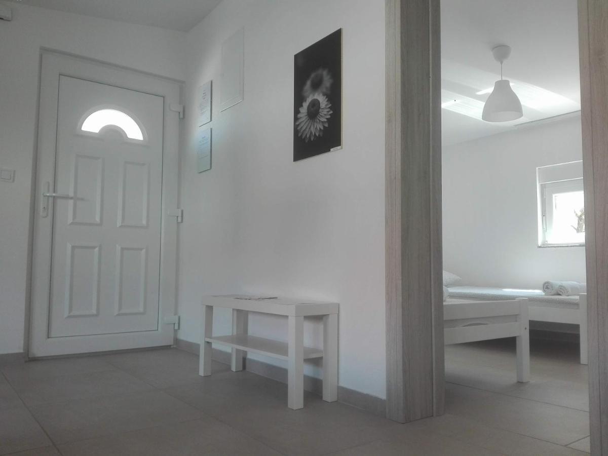 ויר Apartman Bunaric מראה חיצוני תמונה