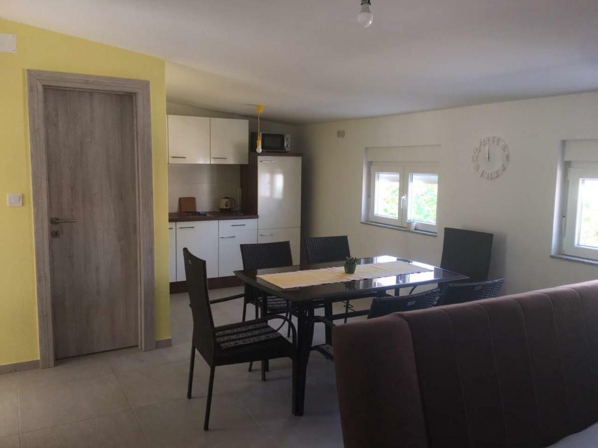 ויר Apartman Bunaric מראה חיצוני תמונה