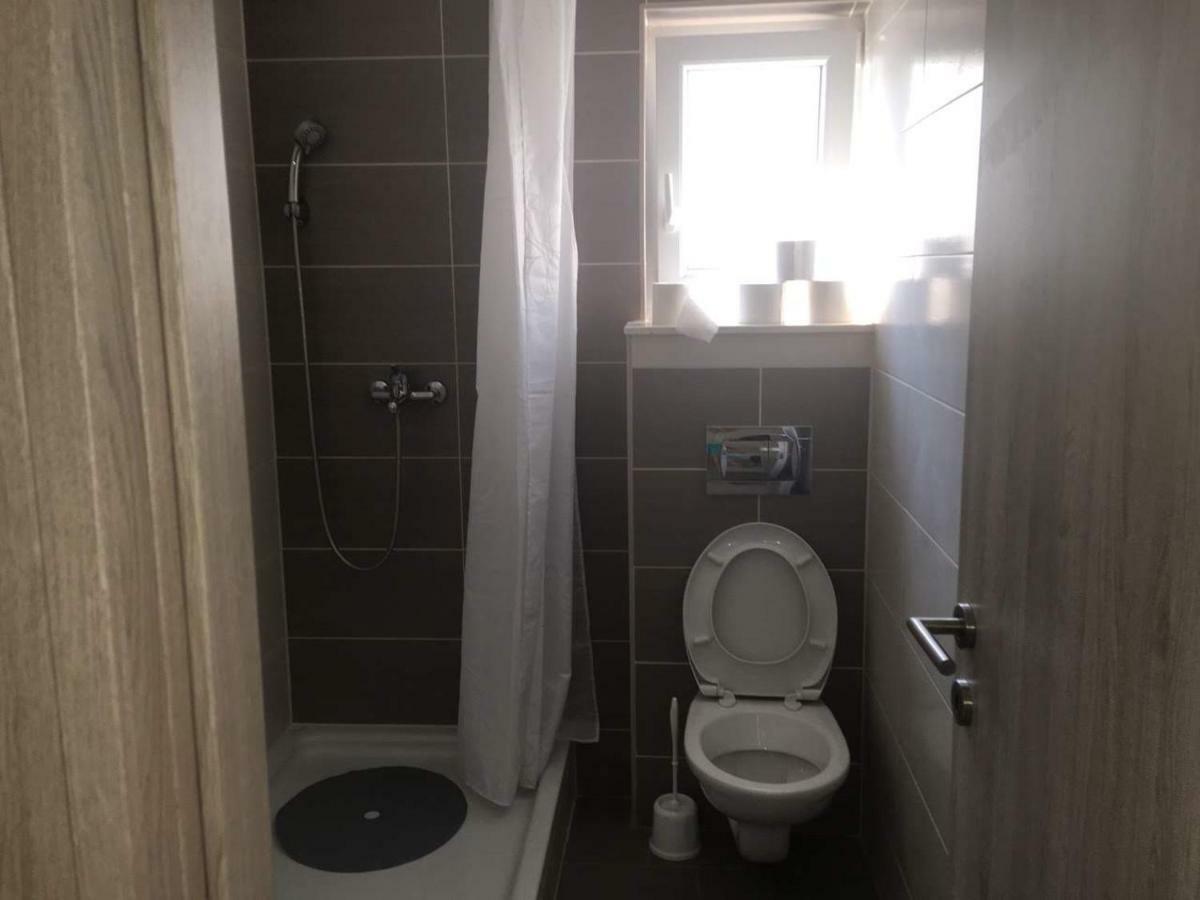 ויר Apartman Bunaric מראה חיצוני תמונה
