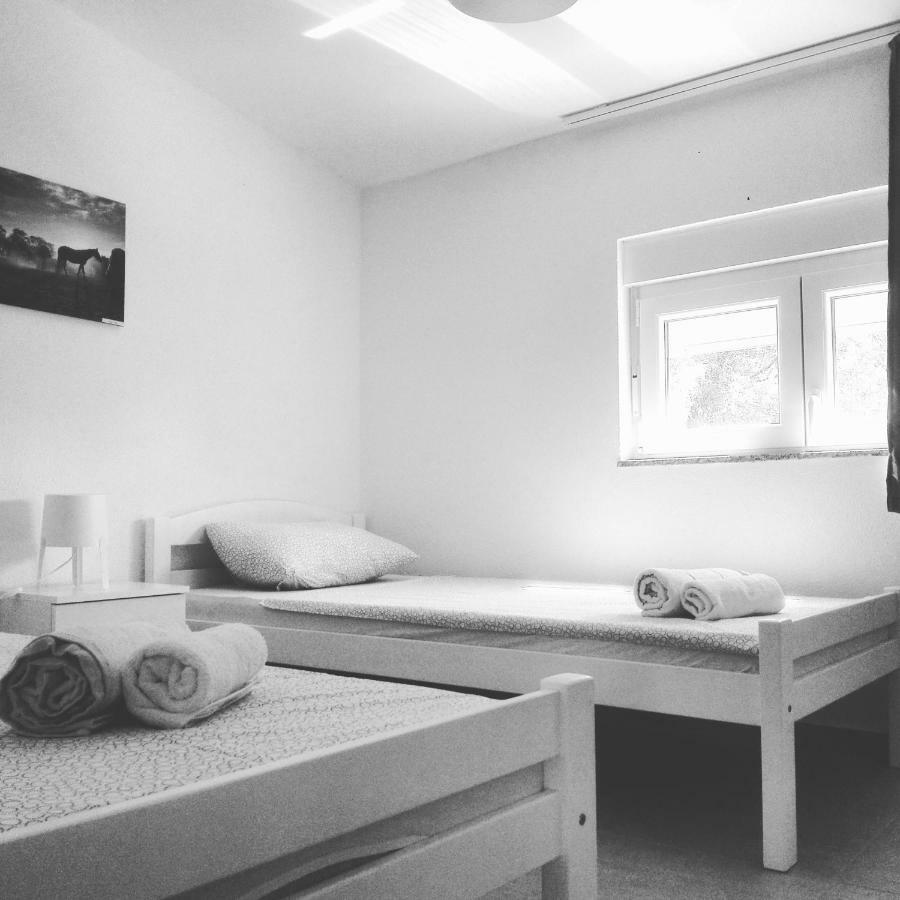 ויר Apartman Bunaric מראה חיצוני תמונה